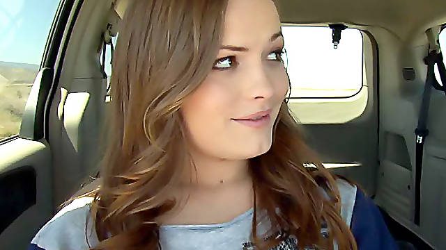 Cropped top cutie car sex