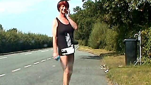 Amazing Zoe Outdoors