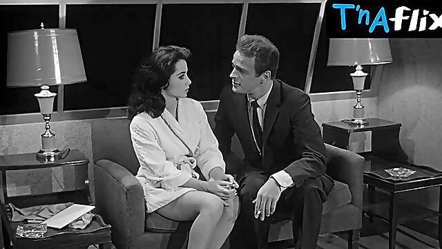 Adele Lamont Butt, Breasts Scene in The Brain That Wouldnt Die