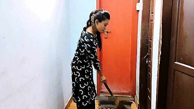 18 Year Old Indian Maid Has Sex With Her House Owner