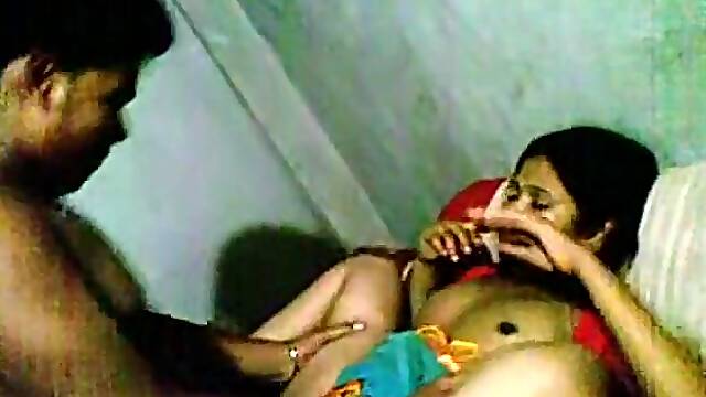 Amateur Kolkata Couple MMS