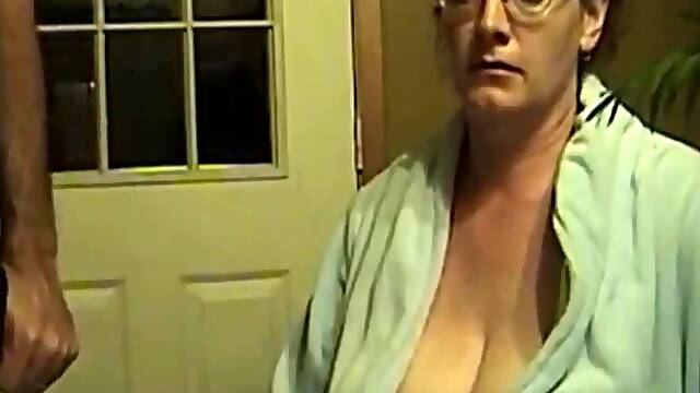 Mom Cant Pay The Rent