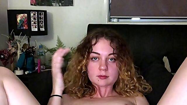 Hot amateur webcam teen masturbates for their fans