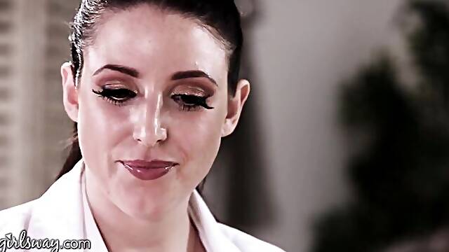 Angela and Serenas rimming sex