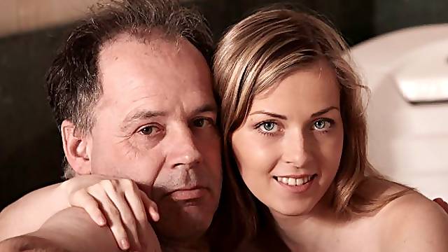 Cute babe Abigail Johnson shows off her oral skills for an older man