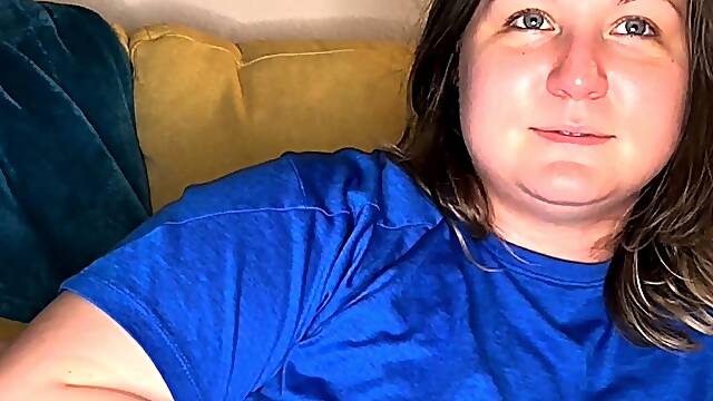 Brunette Big Boobs Dildo Webcam