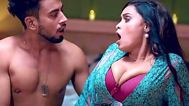 Brunette babe with big boobs is so hot