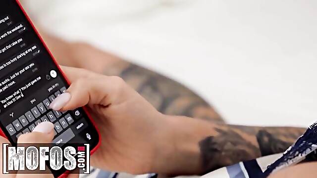 Watch bewitching Solar Kates movie