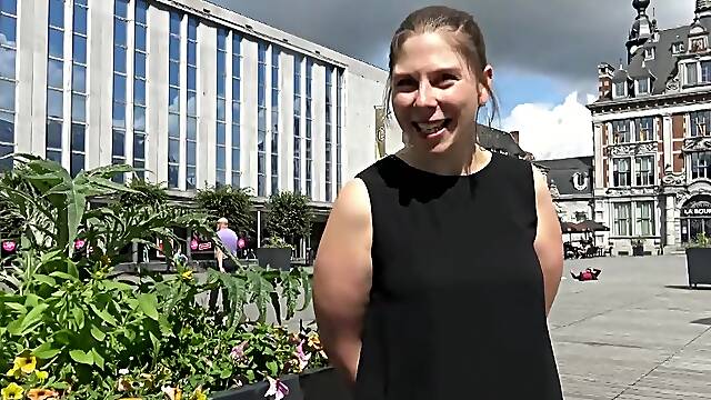 Irina and Lena, two goddesses with fiery temperaments! - Jacquie et Michel TV