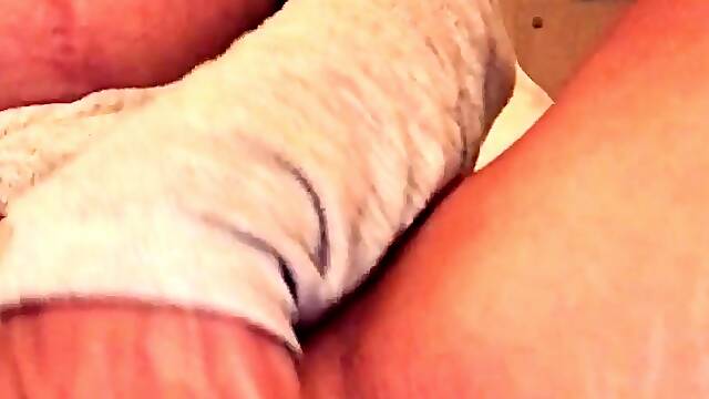 Big boobs milf masturbates with her dildo