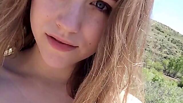 Pandora makes anna frozen big clit and elsa dragon cock dildo