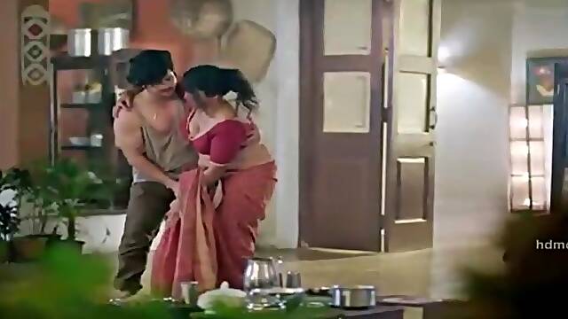 Morenas Folladas, Frente A La Web, Follando En La Web