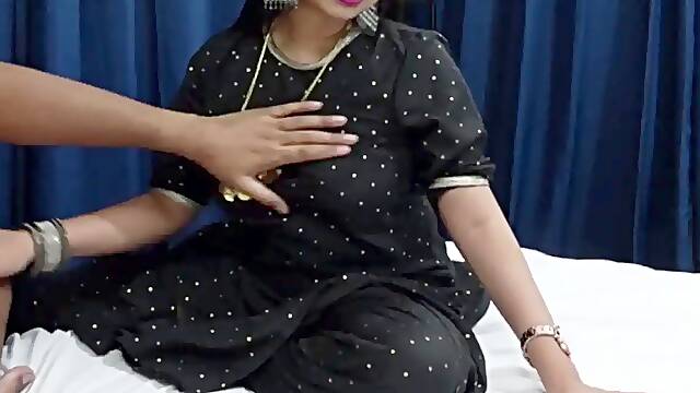 Hot indian aunty sex with indian salwar suit