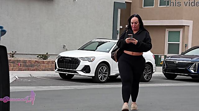 WELCOME TO THE NEIGHBORHOOD