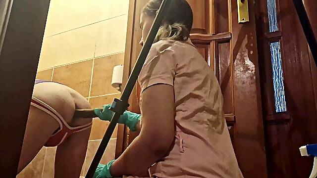 Amateur Man Gets Dominated by Russian Mistress Anastasia While Fingering