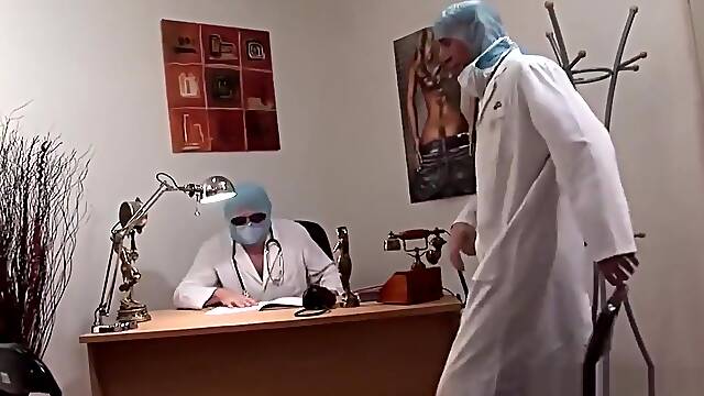 GYNECO PERVERS VOLUME 3 - Scene 1