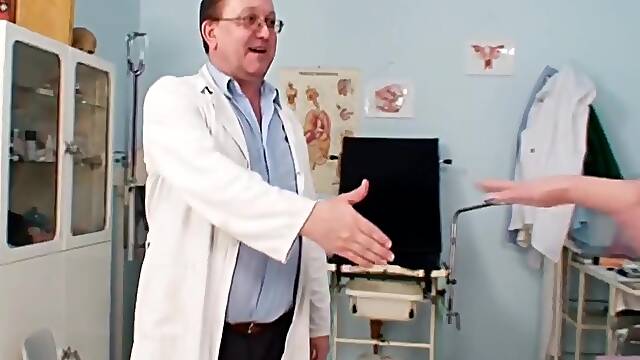 Freaky Doctor With Olga Barz