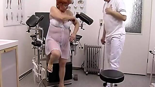 Busty Granny Gets Her Hairy Pussy Double Penetrated