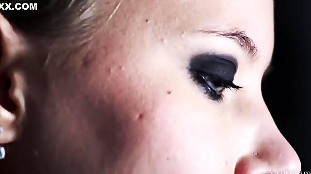 VivThomas - Mango A - Talia Mint First Time Stories Epi