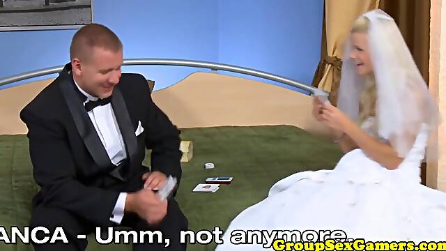 Wedding dress bride pussylicked playing game