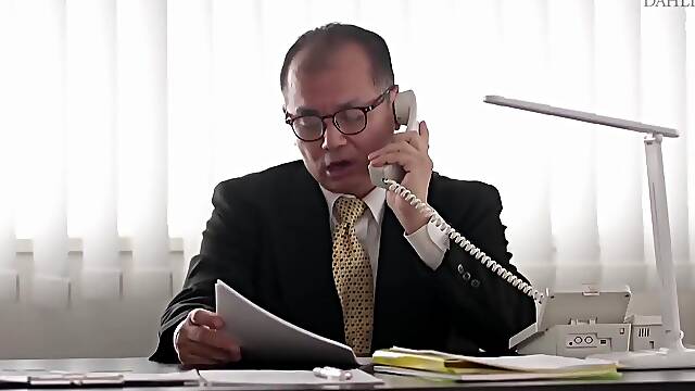 Dldss-173 絶対にハマってはイケない上司の最高の愛人に溺れるとろとろ沼不倫セックス 美乃すすめ With Suzume Mino