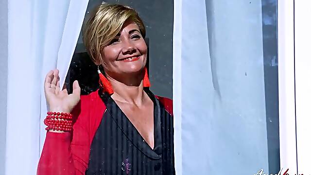 Mature Vip $ Roberto