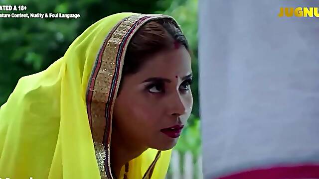 Indian beauty captivates with daring family passion in thrilling massive play