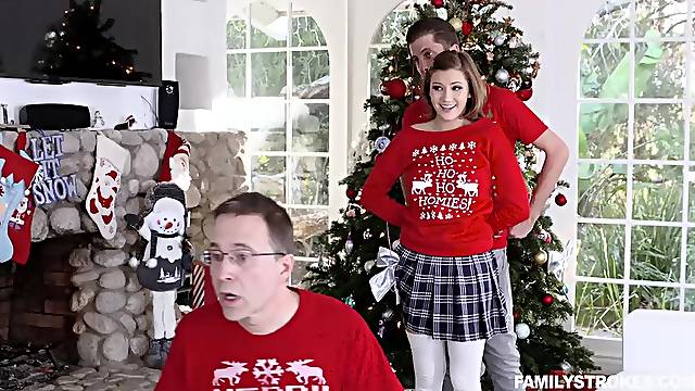 Navideño, Cara Guapa, Sexis Bonitas, Los Sorprende