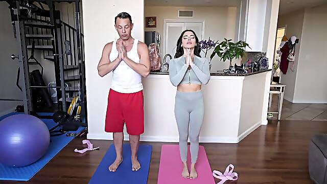 Suttin moans while getting fucked in missionary position