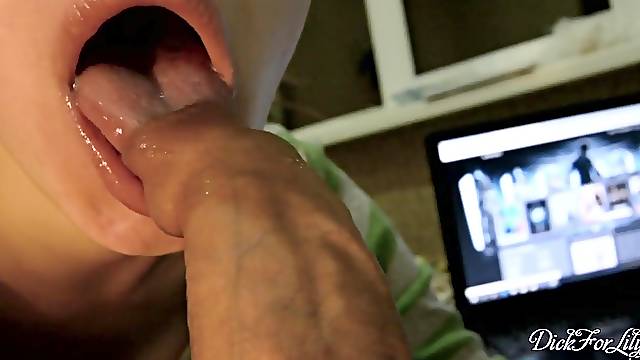 Rubbing Sloppy Foreskin Oral Job And Licking penis Massive cum-Dickforlily