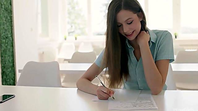 Skinny teen brunette hair with petite boobs is getting screwed from the back on the kitchen table