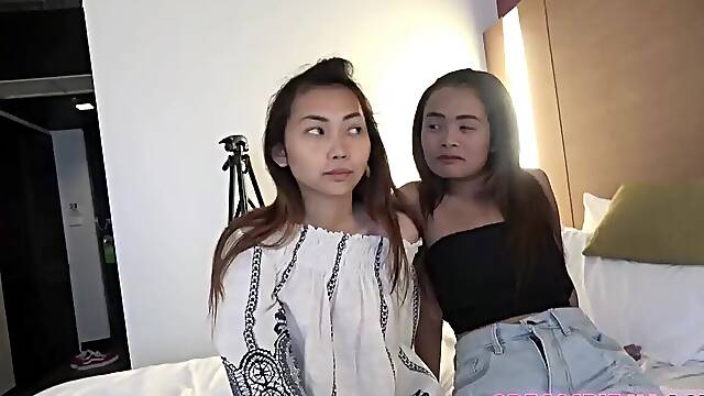 Creampie 3some with 2 hawt Thai cuties