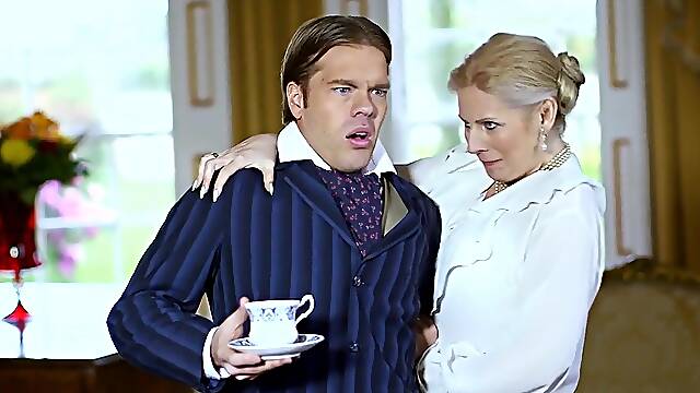 British sweetheart Erica Fontes gets pounded - Brazzers