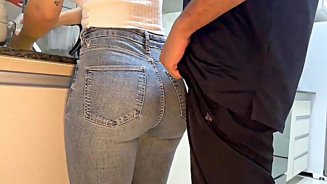 Cumming on my Maids Jeans in the Kitchen, that babe comes to Work with Constricted Panties to Tease Me (FREE USE)