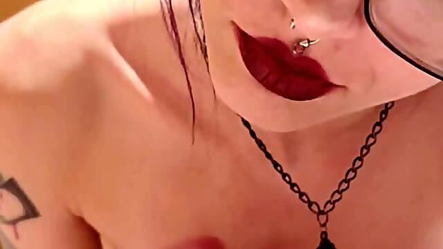 Message for custom content ????