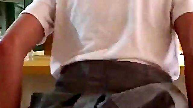 ALUMNA de Mexico COGIENDO a SENTONES Con su PROFESOR, Se LEVANTA la FALDA y Saca un HERMOSO CULITO VIRGEN ! ESTUDIANTE Mexicana le PIDE AYUDA a su PROFE para Sacar BUENAS CALIFICACIONES a Cambio de FOLLAR y DEJARSE GRABAR !