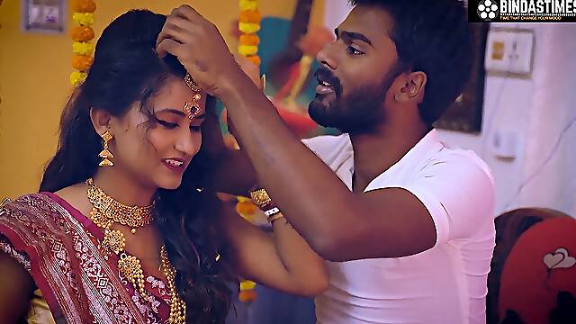 DESI DULHAN KI PAHALI SUHAGRAAT PATI KO SULAKAR APNE bf KE SATH KIA CHODON CHUDAI ( HINDI AUDIO )