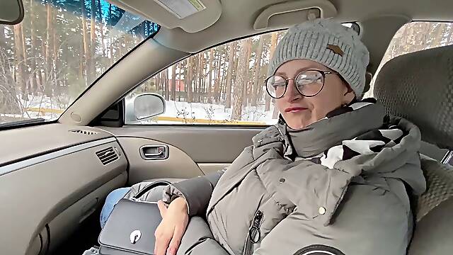 She Had Nothing To Pay The cab Driver and She inhaled him right in the Car