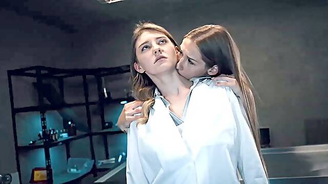 G g Vampire Infiltration - Tiffany Tatum Mesmerizes blonde assistant
