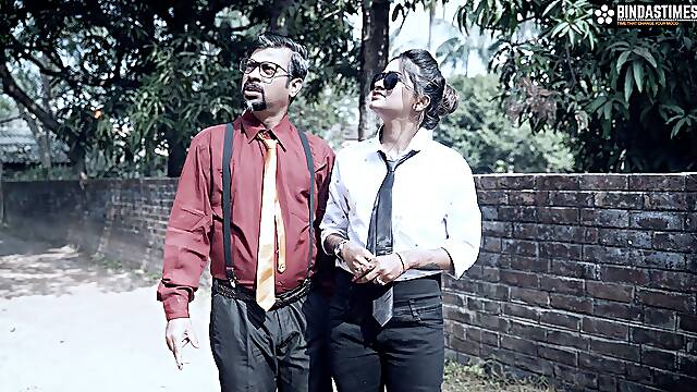 Sexy House Dealer Sudipa tries to impress her property buyer by giving her body and gets huge cumshots on her tits 