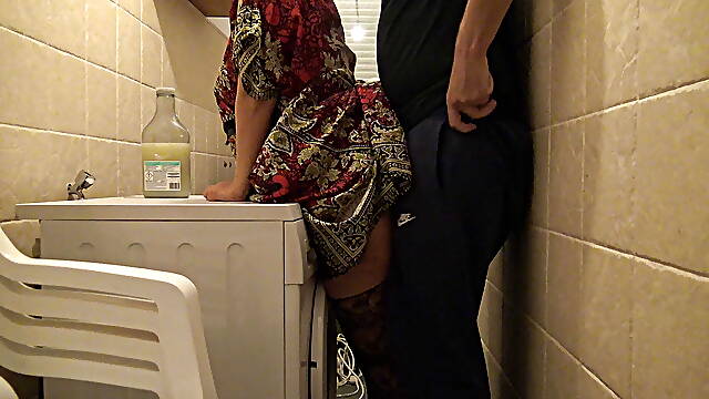 Cheating Pakistani Wife Lets British Stepson Cum Inside 