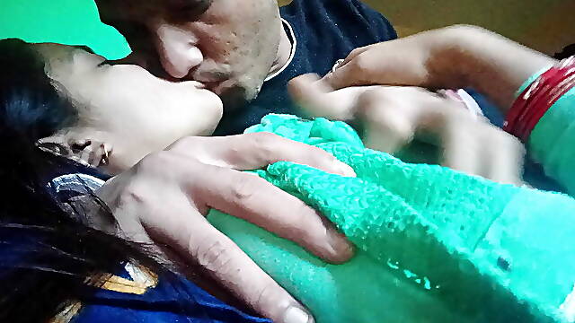 Horny girlfriend kissing so lovely with boyfriend and sucking boobs 