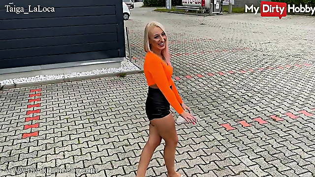 Taiga LaLoca Has Two Big Cocks From Gloryholes To Play With 