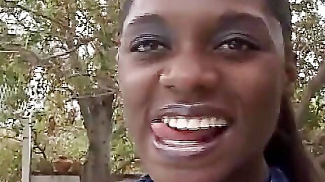 Naughty Black Chick Gets Her Pussy Screwed by a Man with Huge Cock on the Sunbed