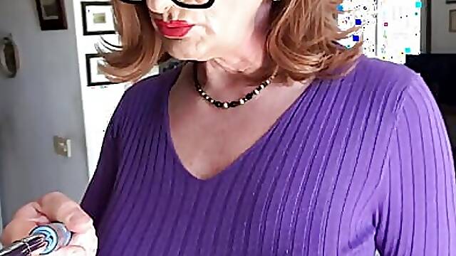 Slutty stepmom Andreina