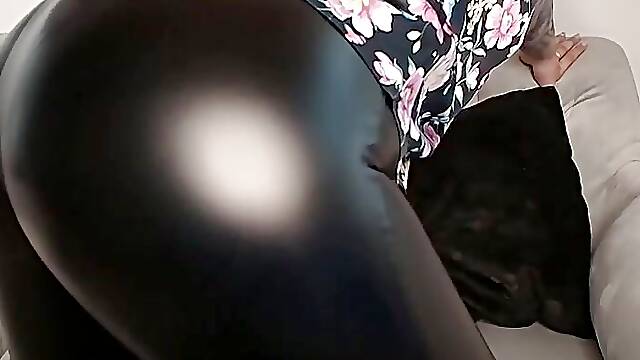 Fetish Video - Leather Legging