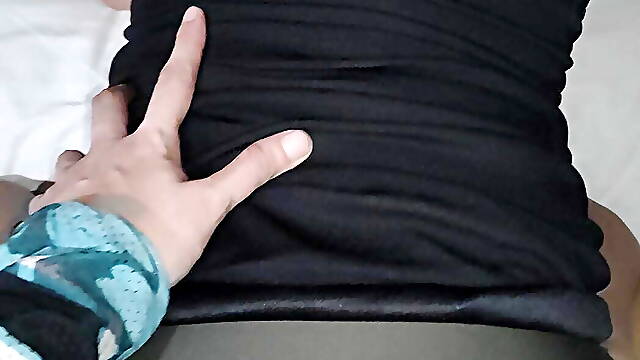 SECRETLY REMOVE CONDOM WHILE FUCKING