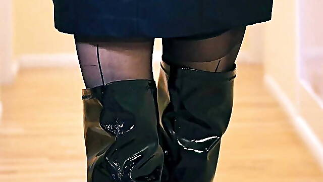 Crossdresser Black Boots