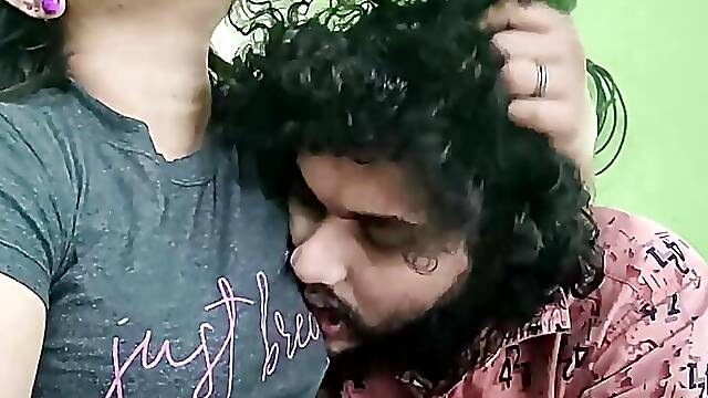 Vaishnavy dominating Sharun Raj hot romance in hotel room, Mallu couple Hot romance, Girl domination romance , Romantic couple