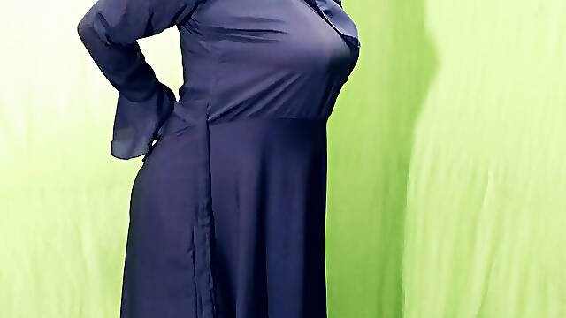 Dirty audio of Indian couple having sex with housewife